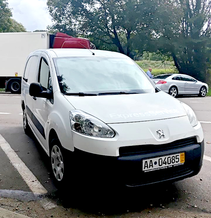 Peugeot Partner branco